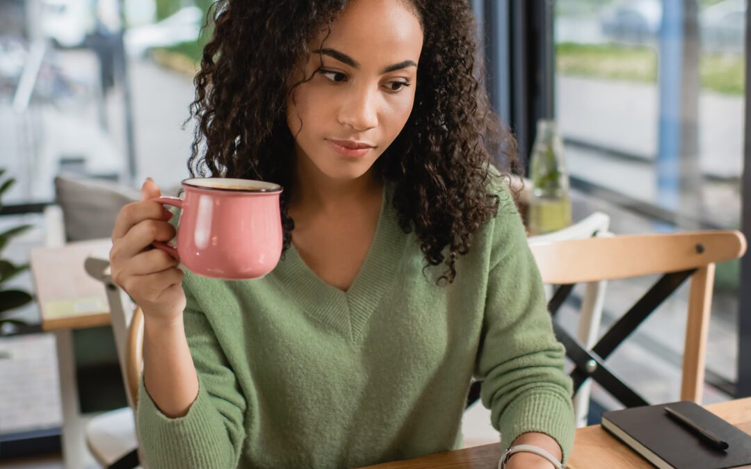 Hoe u meerdere talen tegelijkertijd kunt leren door vloeiende taal